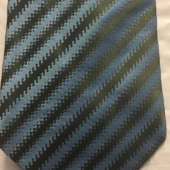 Ben Sherman Other - Ben Sherman Striped Tie ~ Blue & Brown